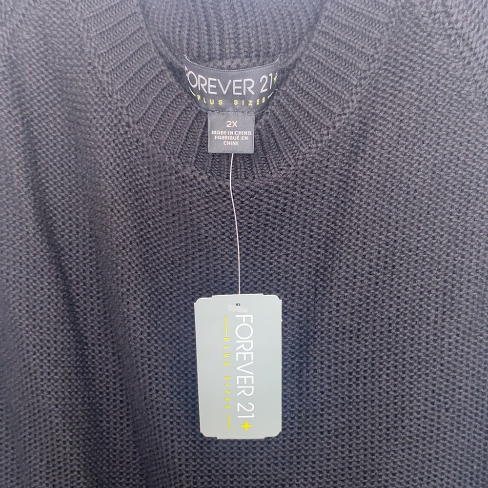 Forever 21 Plus Sizes Cold Shoulder Sweater - Picture 5 of 5